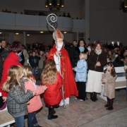 2009 - Św. Mikołaj wśród dzieci