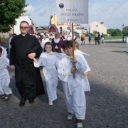 Pielgrzymka dzieci do katedry