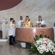 Uroczysta Msza Święta celebrowana przez ks. Damiana Dudkowiaka.