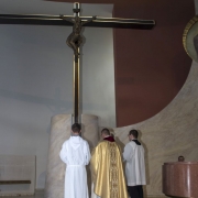 Uroczysta Msza Święta celebrowana przez ks. Damiana Dudkowiaka.