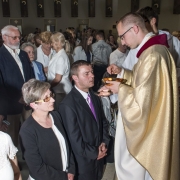 Uroczysta Msza Święta celebrowana przez ks. Damiana Dudkowiaka.