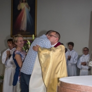 Uroczysta Msza Święta celebrowana przez ks. Damiana Dudkowiaka.