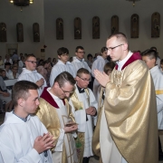 Uroczysta Msza Święta celebrowana przez ks. Damiana Dudkowiaka.