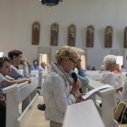 Adoracja Najświętszego Sakramentu w wigilię Zesłania Ducha Świętego.