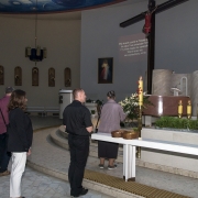 Adoracja Najświętszego Sakramentu w wigilię Zesłania Ducha Świętego.
