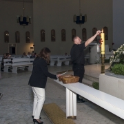 Adoracja Najświętszego Sakramentu w wigilię Zesłania Ducha Świętego.