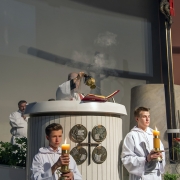 Adoracja Najświętszego Sakramentu w wigilię Zesłania Ducha Świętego.