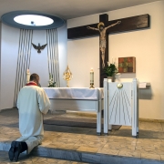 Adoracja Najświętszego Sakramentu w wigilię Zesłania Ducha Świętego.