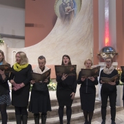 Schola Mikael z par. Chrystusa Jedynego Zbawiciela w Swarzędzu - śpiew Akatystu