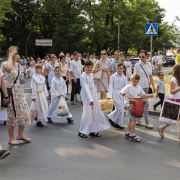 Procesja Bożego Ciała ulicami naszego osiedla.