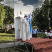 Procesja Bożego Ciała ulicami naszego osiedla.