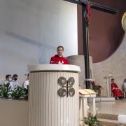 Msza Święta – sekundycja Ks. Damiana Kopera.