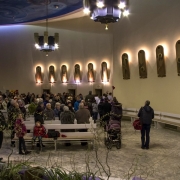 Droga Krzyżowa z udziałem muzyków z Apostolatu Józefa i Maryji.