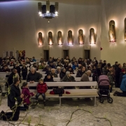 Droga Krzyżowa z udziałem muzyków z Apostolatu Józefa i Maryji.