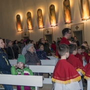 Droga Krzyżowa z udziałem dzieci.