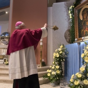 Wprowadzenie kopii cudownej Ikony i Msza Sw. pod przewodnictwem Abp. St. Gądeckiego.