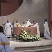 Wprowadzenie kopii cudownej Ikony i Msza Sw. pod przewodnictwem Abp. St. Gądeckiego.