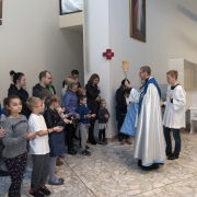 Poświęcenie różańców dzieci I-szo Komunijnych.