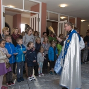 Poświęcenie różańców dzieci I-szo Komunijnych.