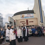 Uroczystość zakończenia Misji Świętych przy Krzyżu misyjnym.
