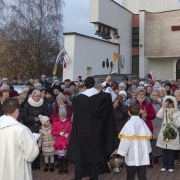 Uroczystość zakończenia Misji Świętych przy Krzyżu misyjnym.