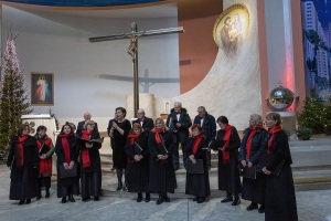 Koncert kolęd w wykonaniu chóru Canticum Novum z parafii Opatrzności Bożej.
