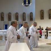 Nowenna do Świętej Rodziny - prowadzi ks. Piotr Twardy.