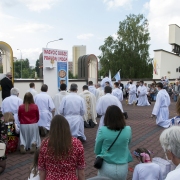 Modlitwa i rozważania przy II ołtarzu.