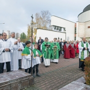 Odsłonięcie pamiątkowej tablicy poświęconej budowniczemu naszego kościoła.