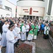 Odsłonięcie pamiątkowej tablicy poświęconej budowniczemu naszego kościoła.