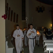 Msza święta roratnia dla młodzieży i dorosłych.