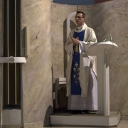 Msza święta roratnia dla młodzieży i dorosłych.