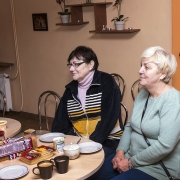 Śniadanie w Centrum Duszpasterskim po mszy roratniej,
