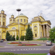 Eger - klasycystyczna bazylika.