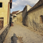 Rasnow - Cytadela, zachowana ulica i domy.