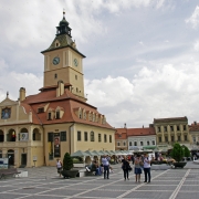 Braszów - Rynek z ratuszem.