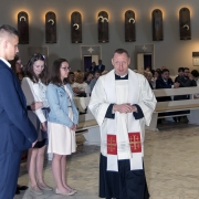 Sakrament bierzmowania, które udzielił ks. Arcybiskup Stanisław Gądecki.