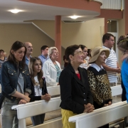 Wieczorma msza św. z udziałem przybyłych do Polski pielgrzymów.