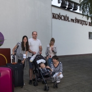 Wieczorma msza św. z udziałem przybyłych do Polski pielgrzymów.