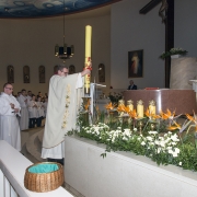 Uroczysta Liturgia Wigilii Paschalnej.
