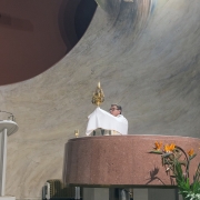Zakończenie liturgi błogosławieństwem.