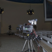 Wieczorne przygotowanie do transmisji w TV Polonia.