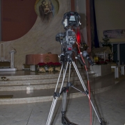Wieczorne przygotowanie do transmisji w TV Polonia.