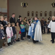 Uroczystość poświęcenia różańców dzieci I-szo Komunijnych.
