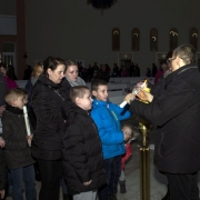Uroczystość odnowienia przyrzeczeń chrzcielnych, poświęcenie świece i alb 2016.