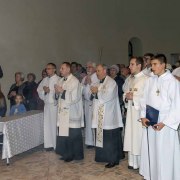 Akt oddania parafii Św. Rodziny Matce Bożej.